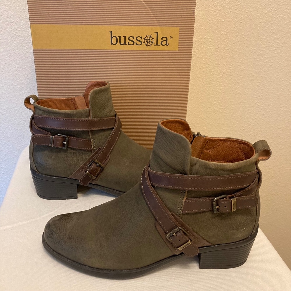 Mossy green Bussola strappy ankle boots size 38 - Picture 3 of 7